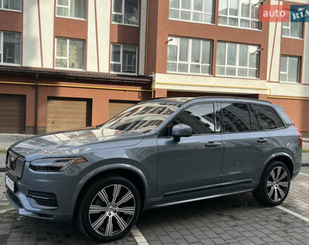 Серый Вольво ХС90, объемом двигателя 2 л и пробегом 143 тыс. км за 40400 $, фото 3 на Automoto.ua