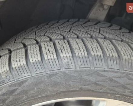 Сірий Вольво ХС90, об'ємом двигуна 1.97 л та пробігом 150 тис. км за 38500 $, фото 32 на Automoto.ua