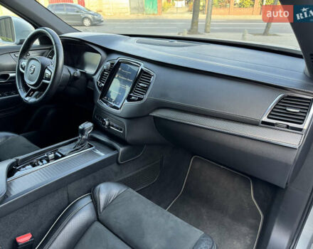 Серый Вольво ХС90, объемом двигателя 2 л и пробегом 82 тыс. км за 28999 $, фото 37 на Automoto.ua