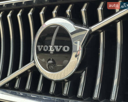 Серый Вольво ХС90, объемом двигателя 1.97 л и пробегом 127 тыс. км за 47900 $, фото 17 на Automoto.ua