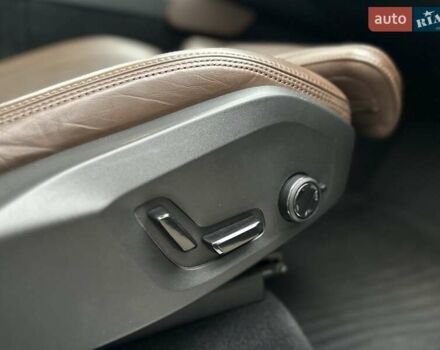 Серый Вольво ХС90, объемом двигателя 1.97 л и пробегом 128 тыс. км за 45000 $, фото 44 на Automoto.ua