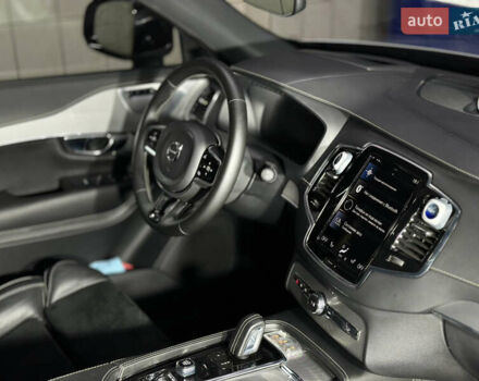 Вольво ХС90 2020 у Сумах на Automoto.ua Сірий Вольво ХС90, об'ємом двигуна 1.97 л та пробігом 64 тис. км за 53000 $, фото 37 на Automoto.ua