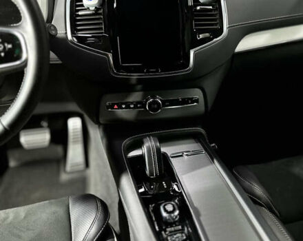 Вольво ХС90 2020 у Сумах на Automoto.ua Сірий Вольво ХС90, об'ємом двигуна 1.97 л та пробігом 64 тис. км за 53000 $, фото 25 на Automoto.ua