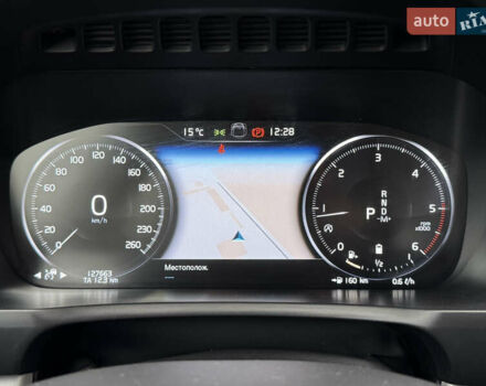 Серый Вольво ХС90, объемом двигателя 1.97 л и пробегом 127 тыс. км за 47900 $, фото 31 на Automoto.ua
