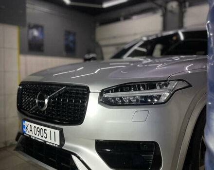 Вольво ХС90 2020 у Сумах на Automoto.ua Сірий Вольво ХС90, об'ємом двигуна 1.97 л та пробігом 64 тис. км за 53000 $, фото 16 на Automoto.ua