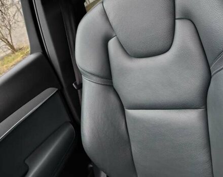 Сірий Вольво ХС90, об'ємом двигуна 1.97 л та пробігом 154 тис. км за 41000 $, фото 11 на Automoto.ua