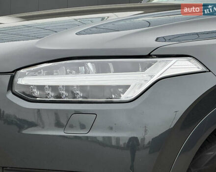 Серый Вольво ХС90, объемом двигателя 1.97 л и пробегом 127 тыс. км за 47900 $, фото 12 на Automoto.ua