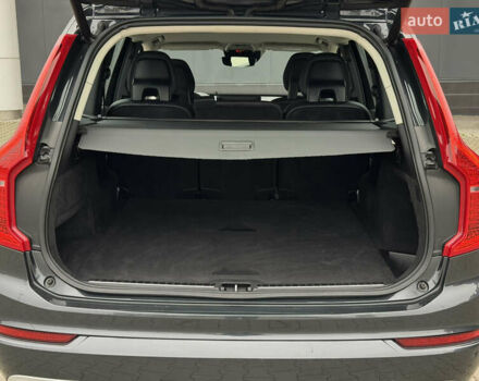 Серый Вольво ХС90, объемом двигателя 1.97 л и пробегом 127 тыс. км за 47900 $, фото 47 на Automoto.ua