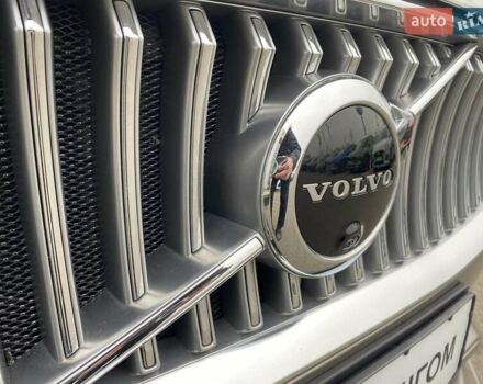 Серый Вольво ХС90, объемом двигателя 1.97 л и пробегом 42 тыс. км за 54000 $, фото 37 на Automoto.ua