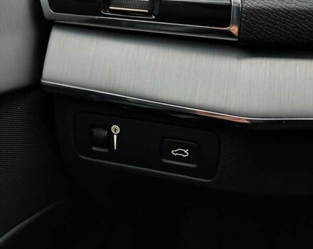 Сірий Вольво ХС90, об'ємом двигуна 1.97 л та пробігом 154 тис. км за 41000 $, фото 10 на Automoto.ua