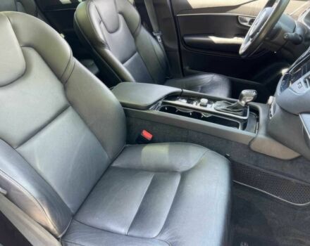 Серый Вольво ХС90, объемом двигателя 2 л и пробегом 50 тыс. км за 19800 $, фото 9 на Automoto.ua