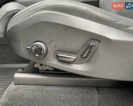 Серый Вольво ХС90, объемом двигателя 1.97 л и пробегом 42 тыс. км за 54000 $, фото 23 на Automoto.ua