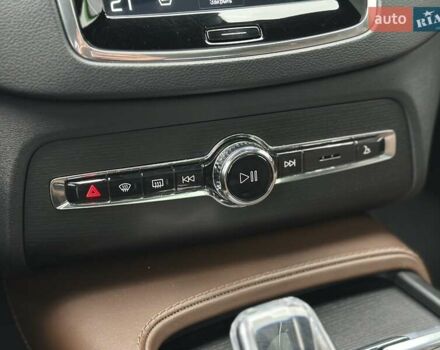 Серый Вольво ХС90, объемом двигателя 1.97 л и пробегом 128 тыс. км за 45000 $, фото 25 на Automoto.ua