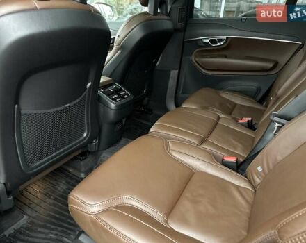 Серый Вольво ХС90, объемом двигателя 1.97 л и пробегом 128 тыс. км за 45000 $, фото 15 на Automoto.ua