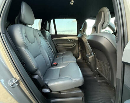 Серый Вольво ХС90, объемом двигателя 1.97 л и пробегом 147 тыс. км за 39800 $, фото 26 на Automoto.ua