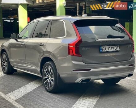 Вольво ХС90 2020 в Киеве на Automoto.ua Серый Вольво ХС90, объемом двигателя 2 л и пробегом 147 тыс. км за 38500 $, фото 10 на Automoto.ua