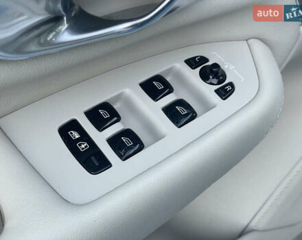 Серый Вольво ХС90, объемом двигателя 1.97 л и пробегом 159 тыс. км за 38999 $, фото 26 на Automoto.ua