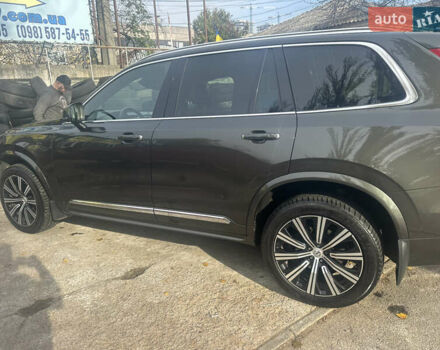 Сірий Вольво ХС90, об'ємом двигуна 0 л та пробігом 150 тис. км за 46000 $, фото 1 на Automoto.ua