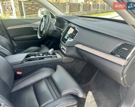 Серый Вольво ХС90, объемом двигателя 1.97 л и пробегом 33 тыс. км за 49800 $, фото 14 на Automoto.ua