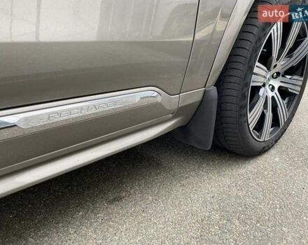 Серый Вольво ХС90, объемом двигателя 1.97 л и пробегом 42 тыс. км за 54000 $, фото 35 на Automoto.ua