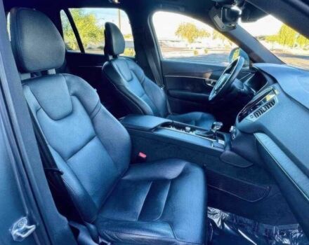 Сірий Вольво ХС90, об'ємом двигуна 2 л та пробігом 56 тис. км за 22600 $, фото 10 на Automoto.ua