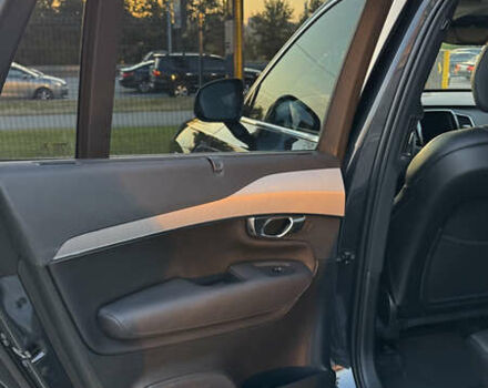 Серый Вольво ХС90, объемом двигателя 1.97 л и пробегом 164 тыс. км за 36500 $, фото 27 на Automoto.ua