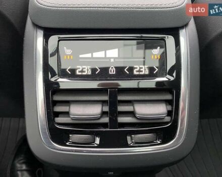 Серый Вольво ХС90, объемом двигателя 1.97 л и пробегом 42 тыс. км за 54000 $, фото 25 на Automoto.ua