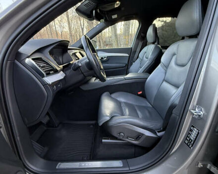 Серый Вольво ХС90, объемом двигателя 1.97 л и пробегом 147 тыс. км за 39800 $, фото 21 на Automoto.ua