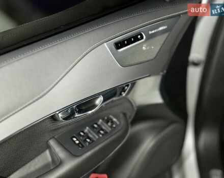 Вольво ХС90 2020 у Сумах на Automoto.ua Сірий Вольво ХС90, об'ємом двигуна 1.97 л та пробігом 64 тис. км за 53000 $, фото 31 на Automoto.ua
