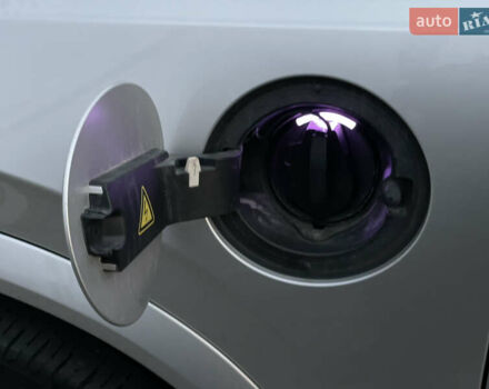 Серый Вольво ХС90, объемом двигателя 1.97 л и пробегом 159 тыс. км за 38999 $, фото 46 на Automoto.ua