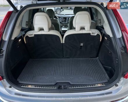 Серый Вольво ХС90, объемом двигателя 1.97 л и пробегом 159 тыс. км за 38999 $, фото 10 на Automoto.ua