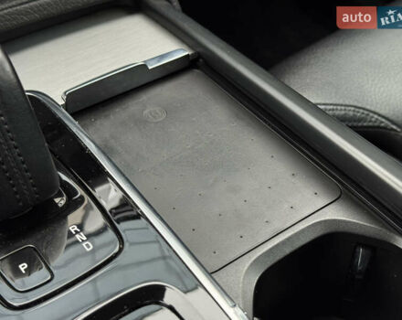 Серый Вольво ХС90, объемом двигателя 1.97 л и пробегом 127 тыс. км за 47900 $, фото 43 на Automoto.ua