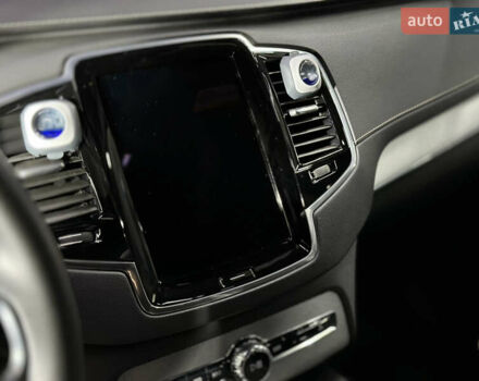 Вольво ХС90 2020 у Сумах на Automoto.ua Сірий Вольво ХС90, об'ємом двигуна 1.97 л та пробігом 64 тис. км за 53000 $, фото 30 на Automoto.ua