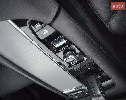 Вольво ХС90 2020 в Житомире на Automoto.ua Серый Вольво ХС90, объемом двигателя 1.97 л и пробегом 150 тыс. км за 34800 $, фото 24 на Automoto.ua