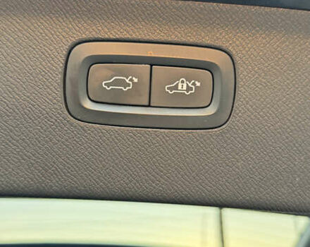 Серый Вольво ХС90, объемом двигателя 1.97 л и пробегом 164 тыс. км за 36500 $, фото 18 на Automoto.ua