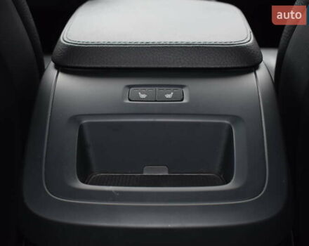 Вольво ХС90 2020 в Житомире на Automoto.ua Серый Вольво ХС90, объемом двигателя 1.97 л и пробегом 150 тыс. км за 34800 $, фото 28 на Automoto.ua