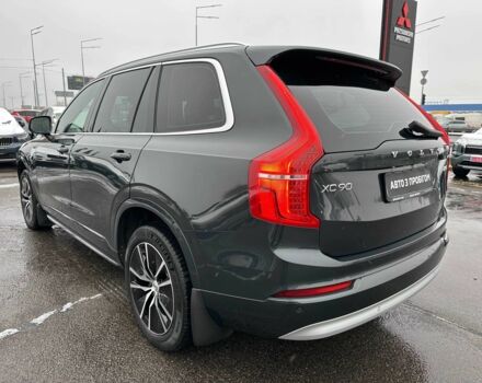 Сірий Вольво ХС90, об'ємом двигуна 2 л та пробігом 120 тис. км за 41900 $, фото 4 на Automoto.ua