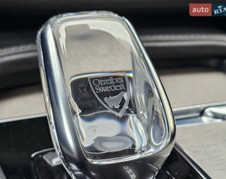 Серый Вольво ХС90, объемом двигателя 1.97 л и пробегом 100 тыс. км за 47777 $, фото 72 на Automoto.ua