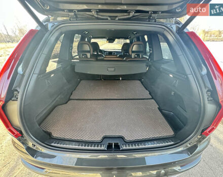 Серый Вольво ХС90, объемом двигателя 1.97 л и пробегом 103 тыс. км за 39999 $, фото 38 на Automoto.ua