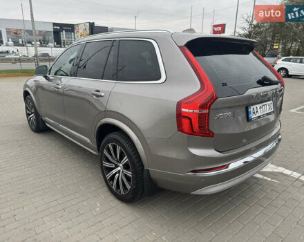 Серый Вольво ХС90, объемом двигателя 1.97 л и пробегом 82 тыс. км за 51700 $, фото 6 на Automoto.ua