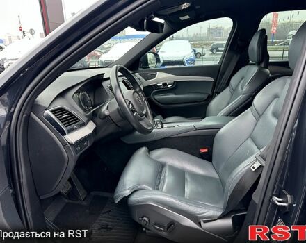 Сірий Вольво ХС90, об'ємом двигуна 2 л та пробігом 120 тис. км за 41900 $, фото 8 на Automoto.ua