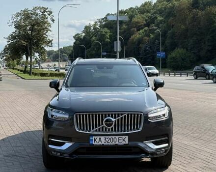 Вольво ХС90 2021 в Киеве на Automoto.ua Серый Вольво ХС90, объемом двигателя 1.97 л и пробегом 56 тыс. км за 53000 $, фото 2 на Automoto.ua