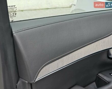 Серый Вольво ХС90, объемом двигателя 1.97 л и пробегом 100 тыс. км за 47777 $, фото 31 на Automoto.ua