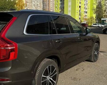 Сірий Вольво ХС90, об'ємом двигуна 1.97 л та пробігом 63 тис. км за 55689 $, фото 2 на Automoto.ua