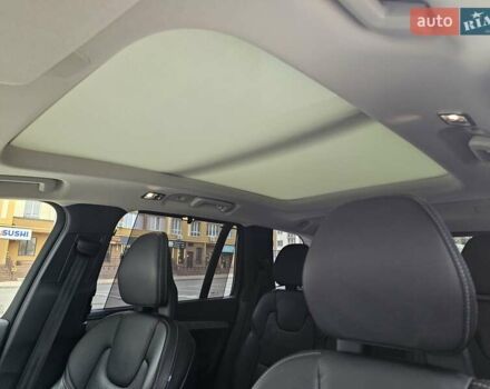 Серый Вольво ХС90, объемом двигателя 1.97 л и пробегом 100 тыс. км за 47777 $, фото 36 на Automoto.ua