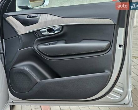 Серый Вольво ХС90, объемом двигателя 1.97 л и пробегом 100 тыс. км за 47777 $, фото 76 на Automoto.ua