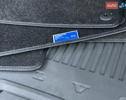 Вольво ХС90 2021 в Киеве на Automoto.ua Серый Вольво ХС90, объемом двигателя 2 л и пробегом 9 тыс. км за 63000 $, фото 21 на Automoto.ua