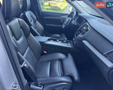 Серый Вольво ХС90, объемом двигателя 1.97 л и пробегом 217 тыс. км за 41999 $, фото 35 на Automoto.ua