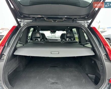 Сірий Вольво ХС90, об'ємом двигуна 1.97 л та пробігом 120 тис. км за 41900 $, фото 9 на Automoto.ua