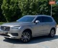 Серый Вольво ХС90, объемом двигателя 1.97 л и пробегом 75 тыс. км за 48490 $, фото 1 на Automoto.ua